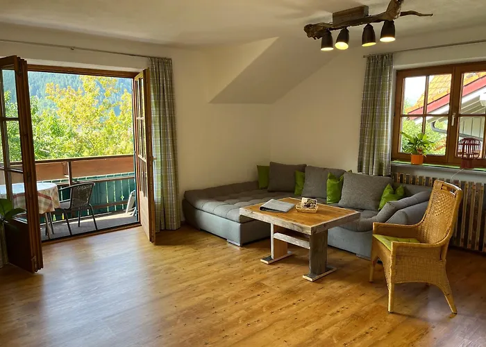 Alpenstyle Ferienwohnung Mit Suedbalkon In Geisteier\'S Hues